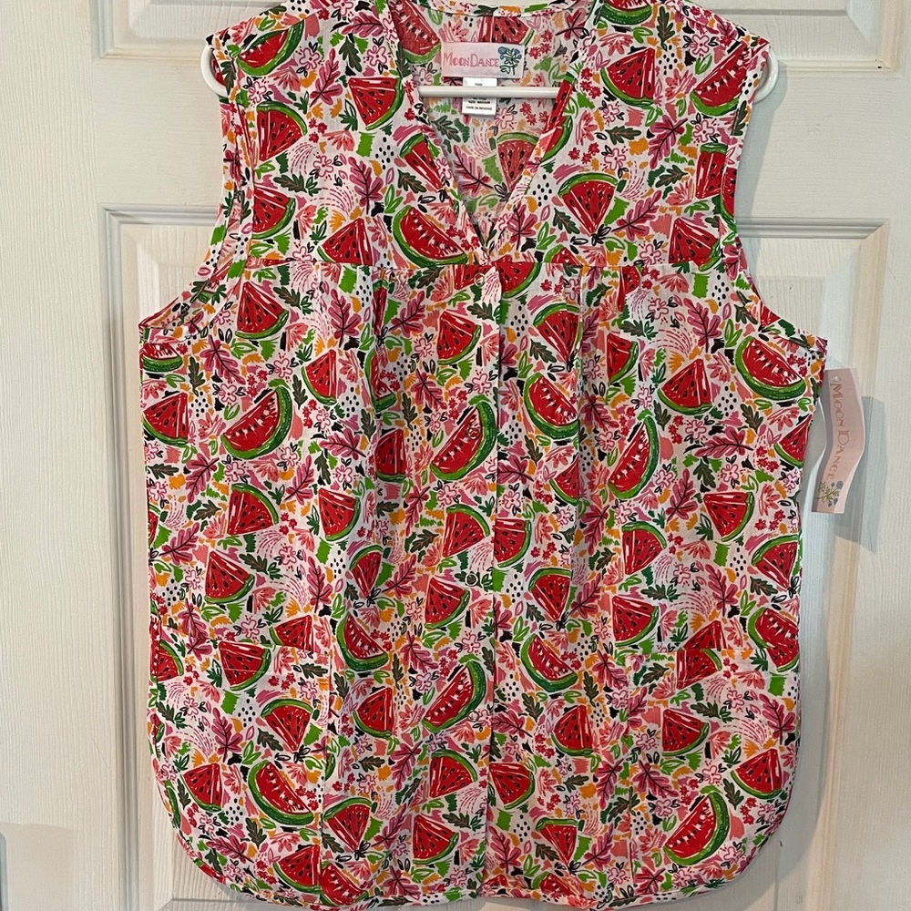 Moon Dance Size Medium Sleeveless V-Neck Watermelon Print Top - Pink/Red NWT